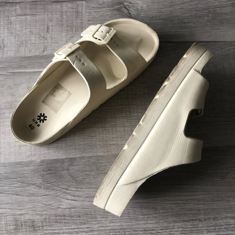 Women’s Cream Double-Buckle Slide Sandals